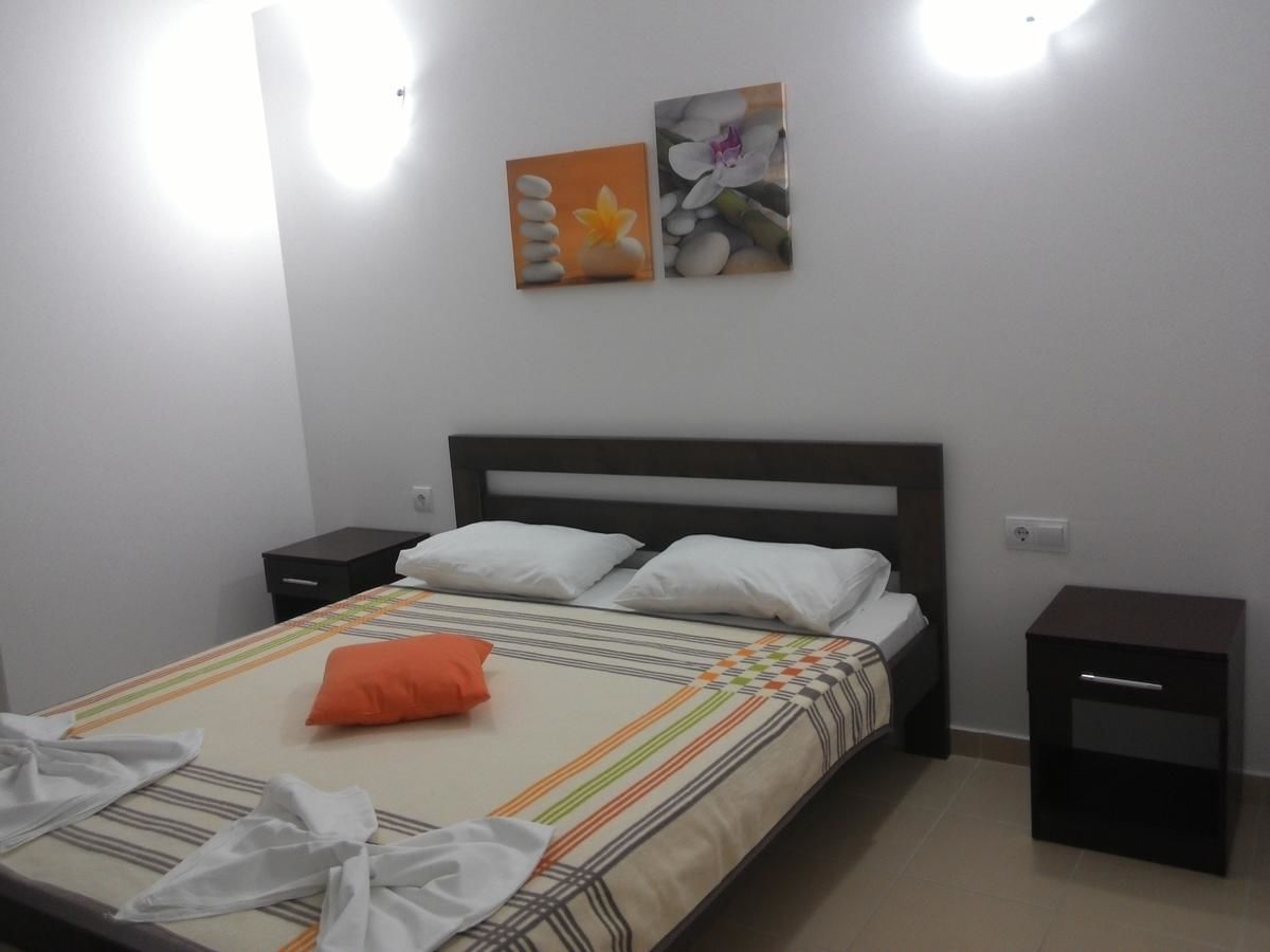 Апартаменты Apartments Brnjada Сутоморе-27